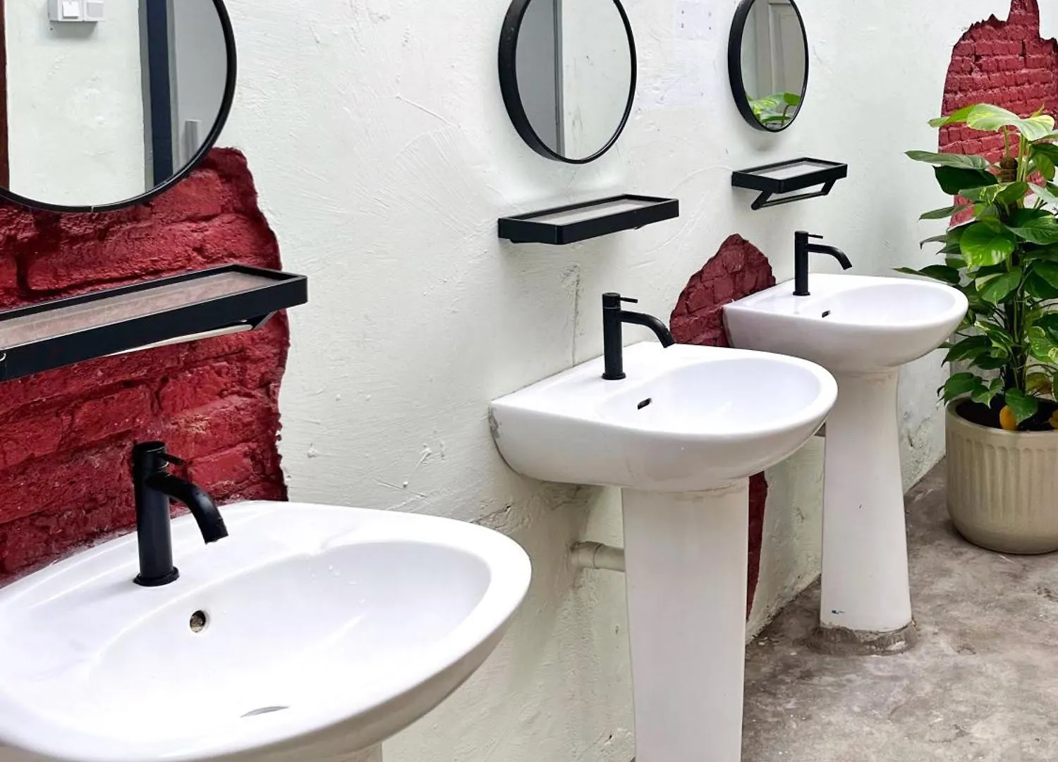 Hotel Pine Muntri George Town
