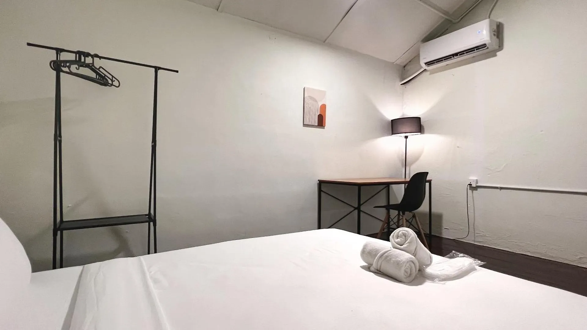 Gasthof Hotel Pine Muntri George Town