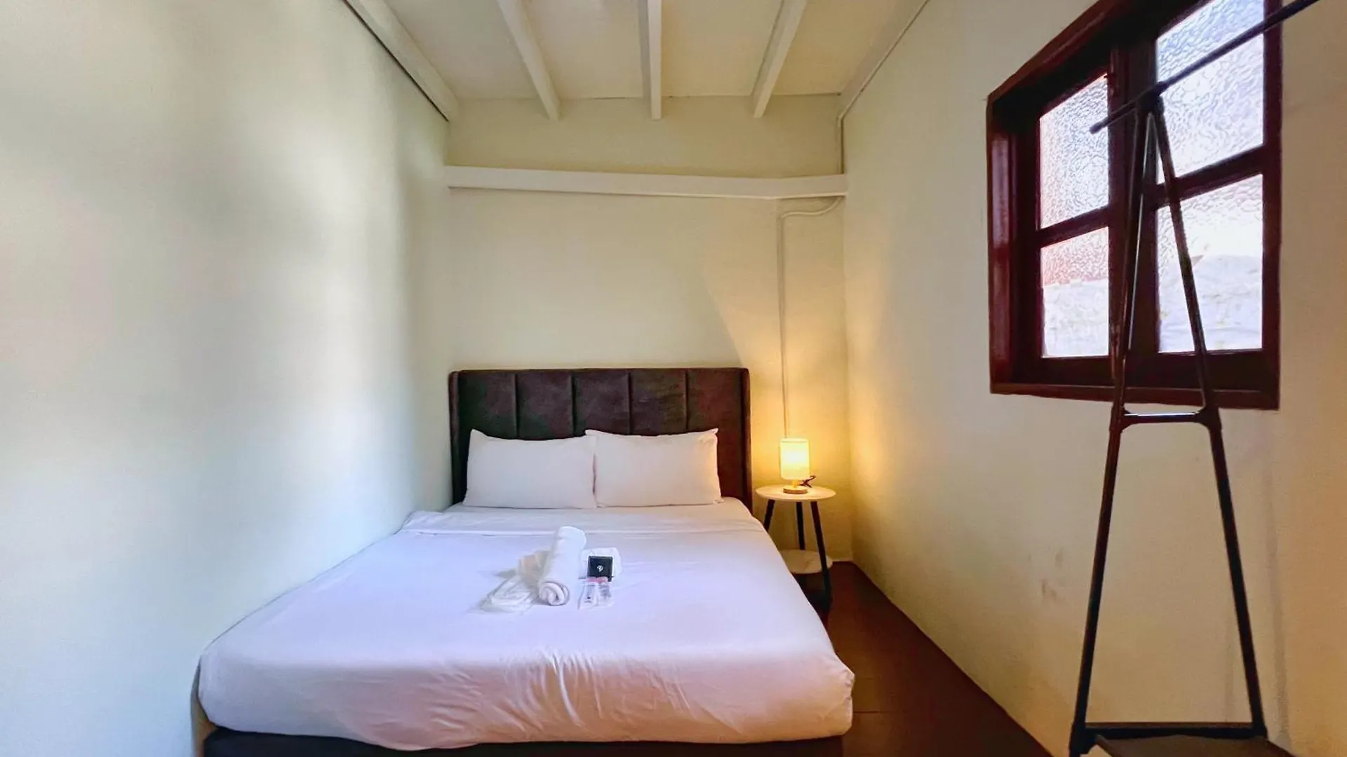 Hotel Pine Muntri George Town 0*,  Ma­lay­sia