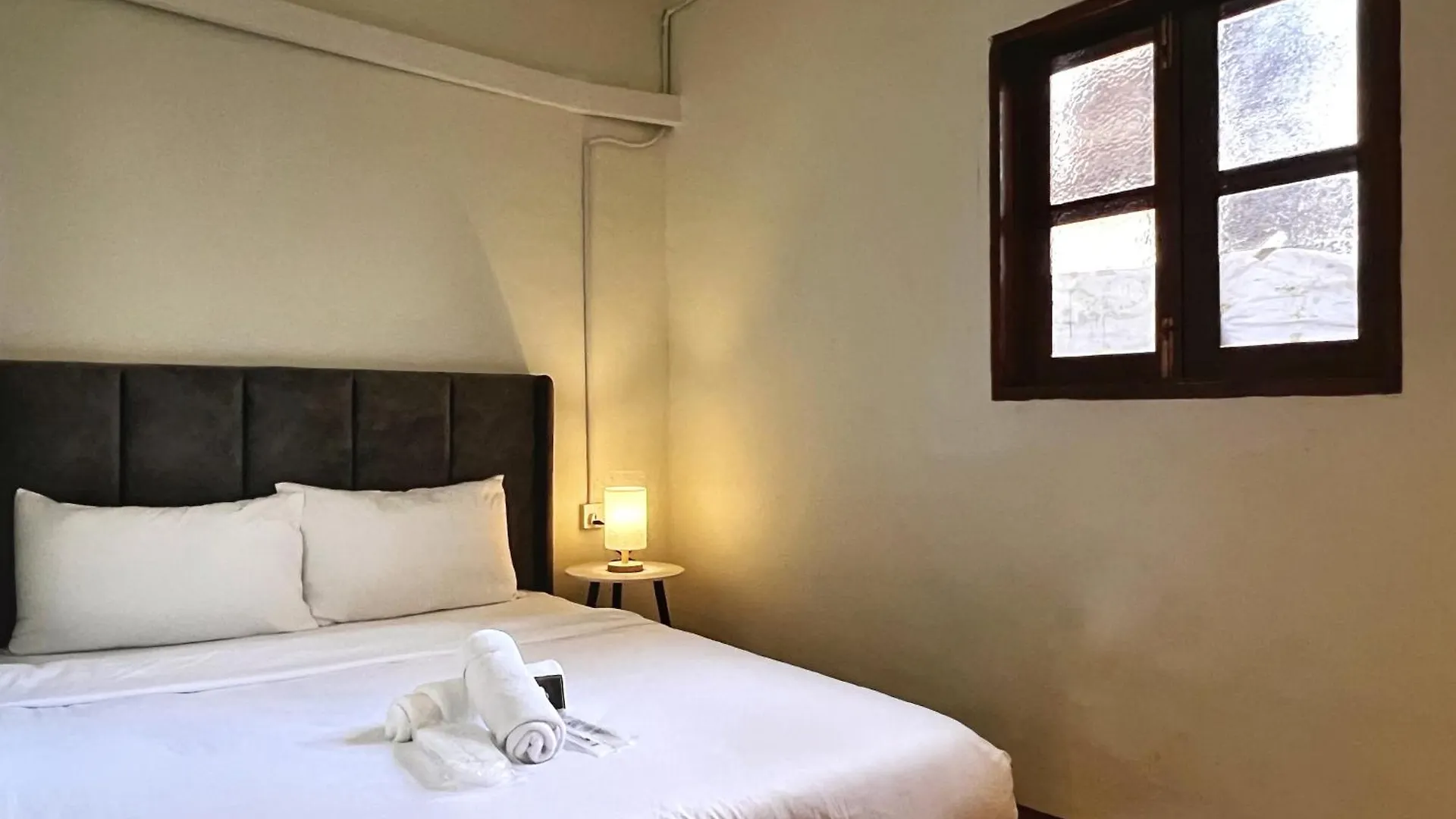 Hotel Pine Muntri George Town 0*,