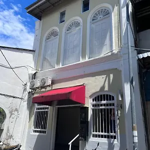 Gasthof Sunshine House, George Town